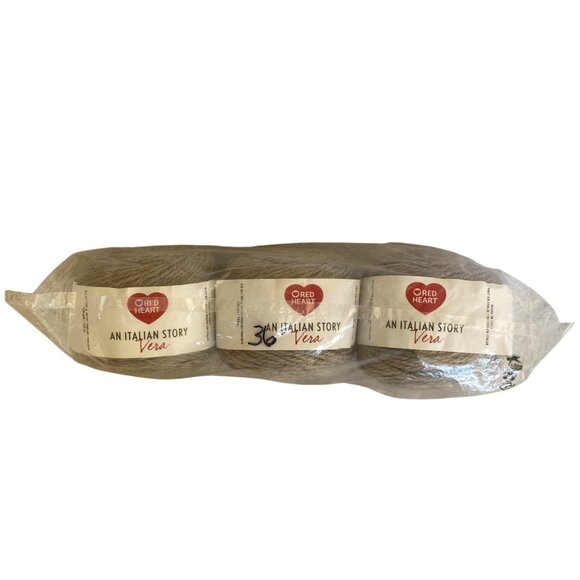 3 Balls Bulky Wool & Alpaca Red Heart An Italian Story Vera Yarn Latte  R181-231 - Picture 8 of 10